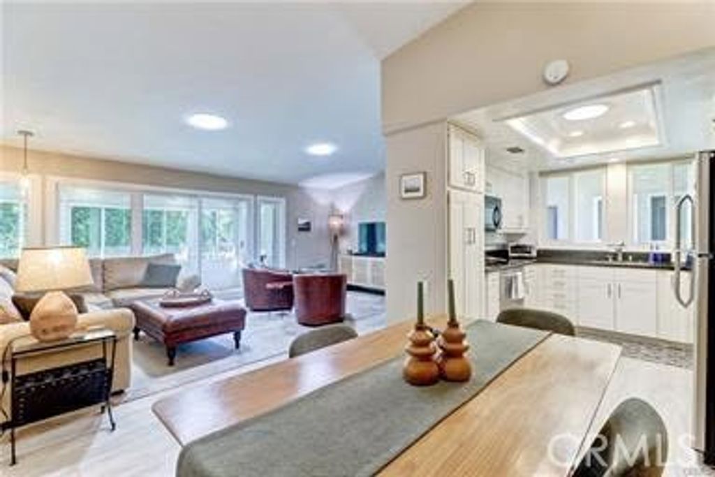 56 Calle Cadiz S, Laguna Woods, CA 92637