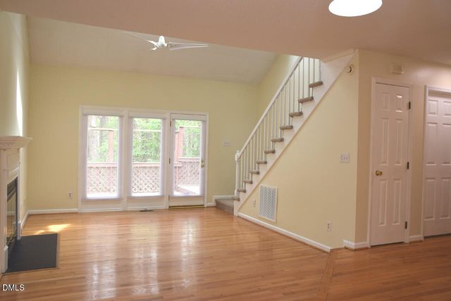 1015 Oak Lake Court, Raleigh, NC 27606