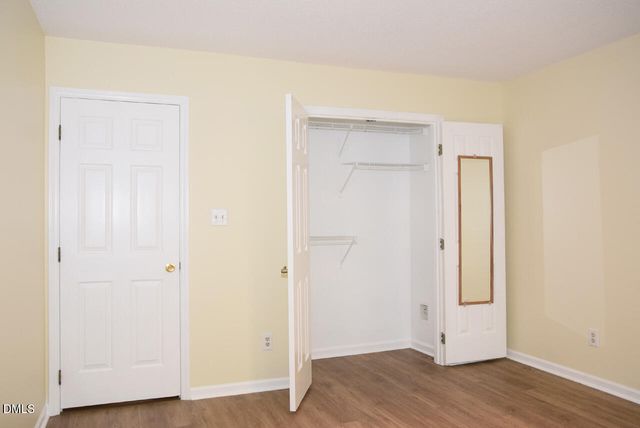 1015 Oak Lake Court, Raleigh, NC 27606