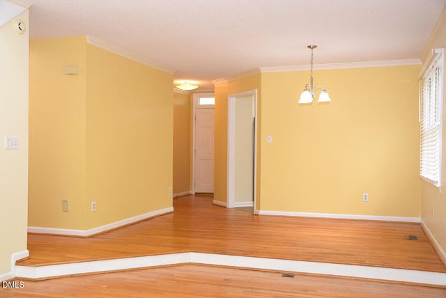 1015 Oak Lake Court, Raleigh, NC 27606