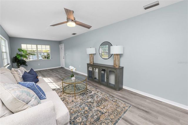 1220 WOODLAND AVENUE, Lakeland, FL 33801
