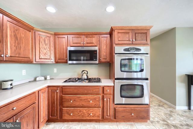 1125 BELMONT RD, Gettysburg, PA 17325