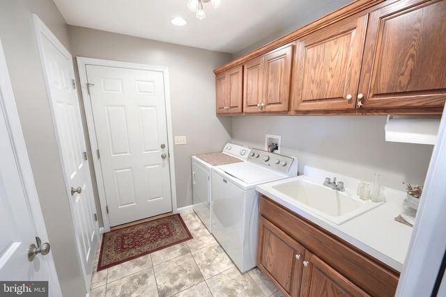 1125 BELMONT RD, Gettysburg, PA 17325