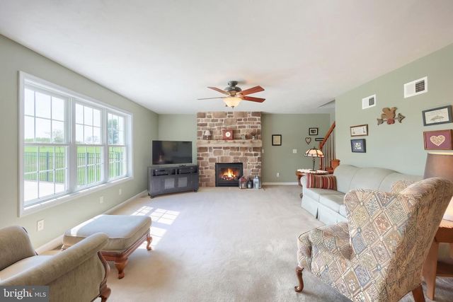 1125 BELMONT RD, Gettysburg, PA 17325