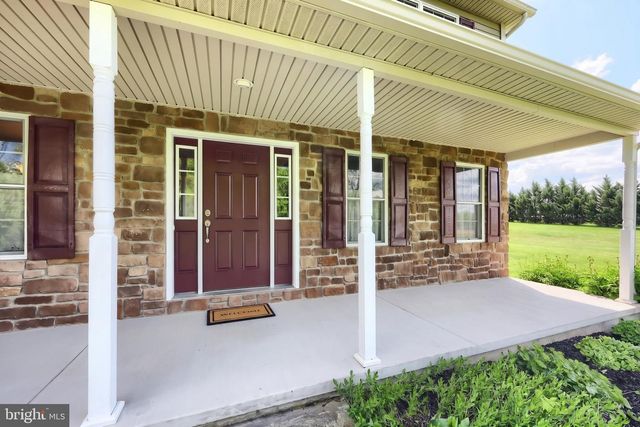 1125 BELMONT RD, Gettysburg, PA 17325