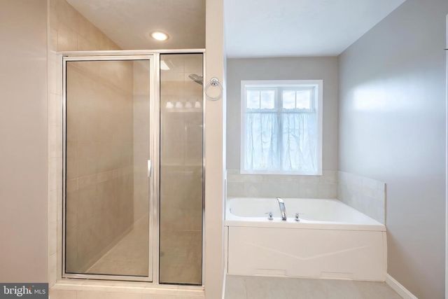 1125 BELMONT RD, Gettysburg, PA 17325