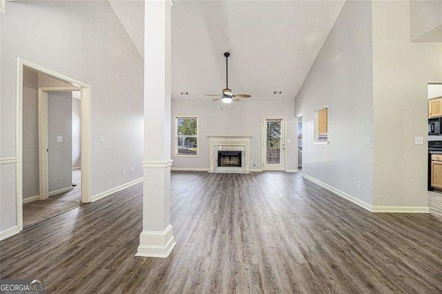 28 Lanier Crossing, Hiram, GA 30141