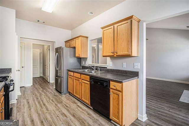 28 Lanier Crossing, Hiram, GA 30141