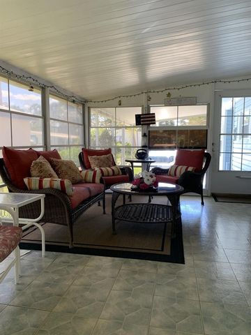 114 Camino Del Rio, Port St. Lucie, FL 34952
