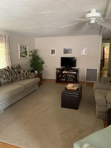 114 Camino Del Rio, Port St. Lucie, FL 34952