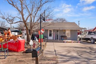 805 Avenue C, Levelland, TX 79336