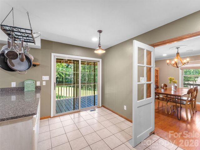 121 Churchill Downs Drive, Fairview, NC 28730