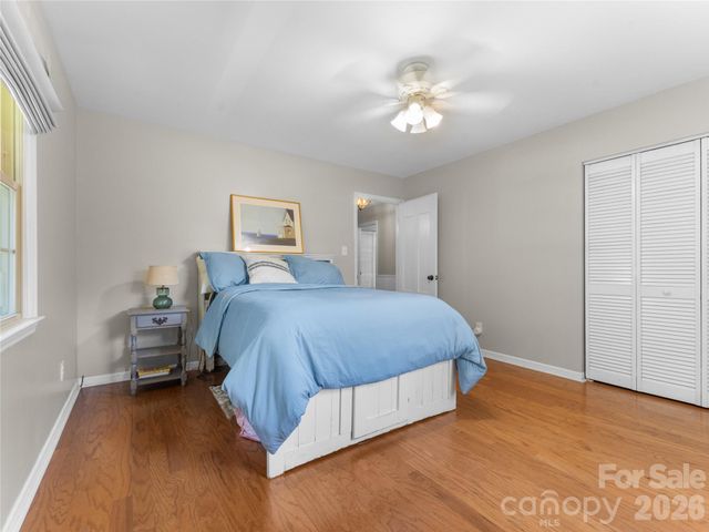 121 Churchill Downs Drive, Fairview, NC 28730