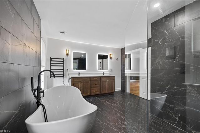 3408 Montgomery PL, Virginia Beach, VA 23452