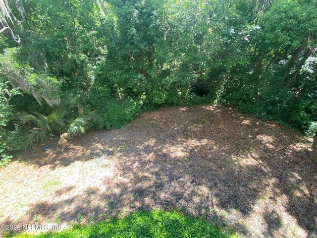 7043 VALLEY CREST Court, Jacksonville, FL 32277
