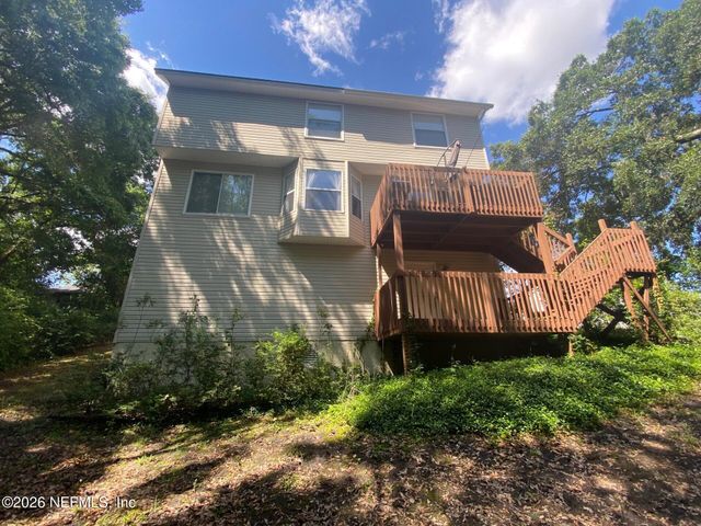 7043 VALLEY CREST Court, Jacksonville, FL 32277
