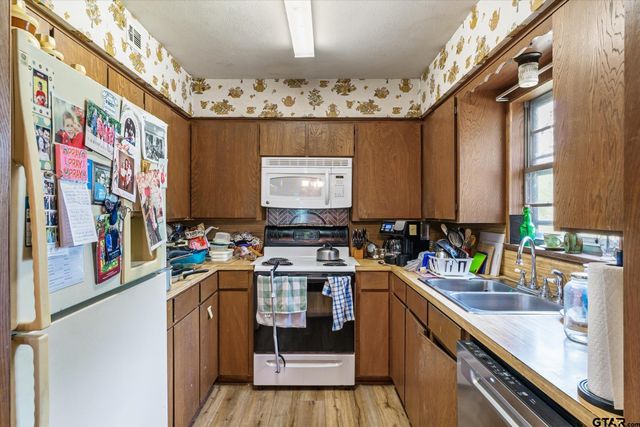 13608 N SH - 110, Tyler, TX 75704