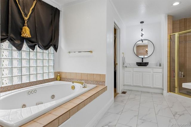 8948 E Cedar Hill Place, Lone Tree, CO 80124