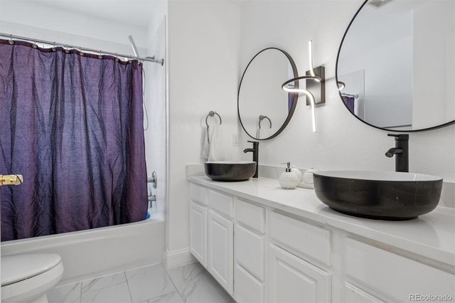 8948 E Cedar Hill Place, Lone Tree, CO 80124