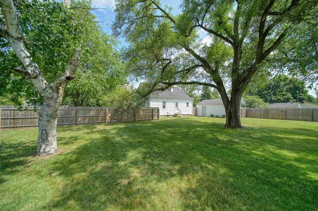 1006 Murray Drive, Tecumseh, MI 49286