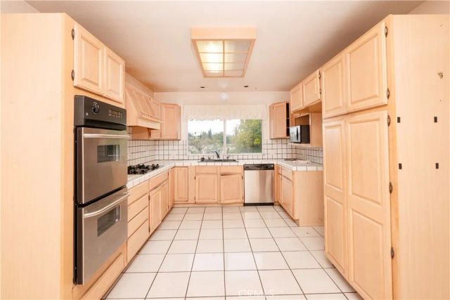 2913 Montezuma, Alhambra, CA 91803