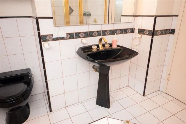 2913 Montezuma, Alhambra, CA 91803