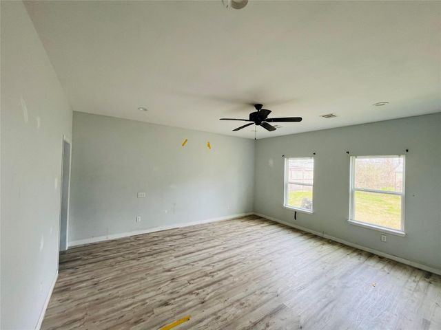 602 Big Deer Drive, Crosby, TX 77532