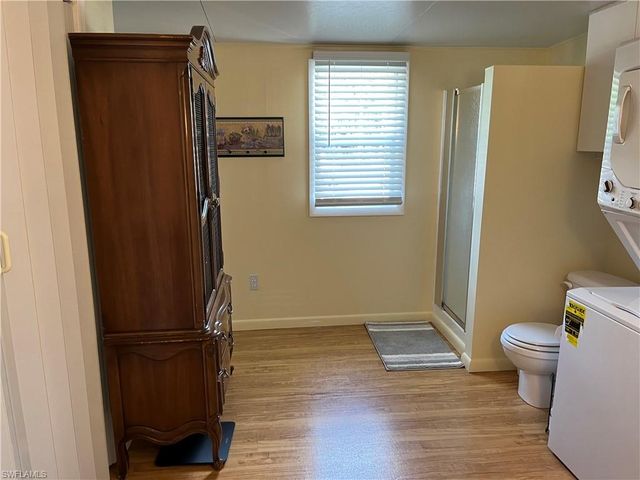 1 Zircon DR 1Z, Naples, FL 34114