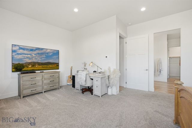 1718 Wyatt Earp Court, Belgrade, MT 59714