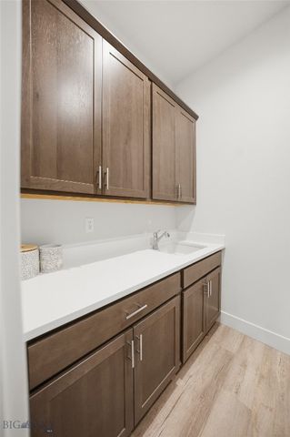 1718 Wyatt Earp Court, Belgrade, MT 59714