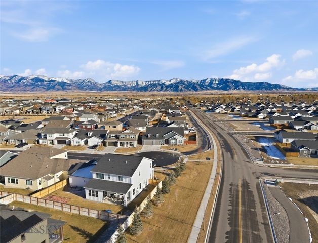 1718 Wyatt Earp Court, Belgrade, MT 59714