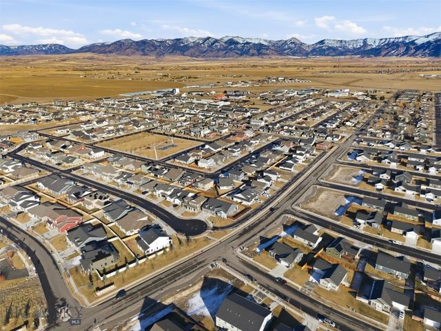 1718 Wyatt Earp Court, Belgrade, MT 59714