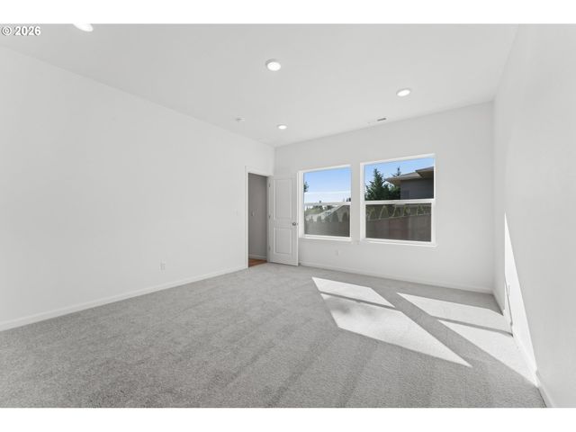 32788 Sw Keys Landing Way, Scappoose, OR 97056
