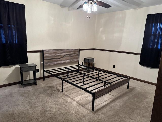 209 Hilltop Circle, Brooklyn, WI 53521