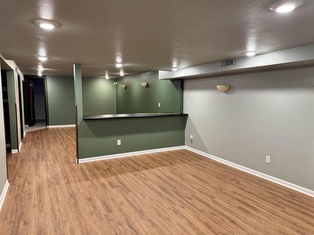 209 Hilltop Circle, Brooklyn, WI 53521