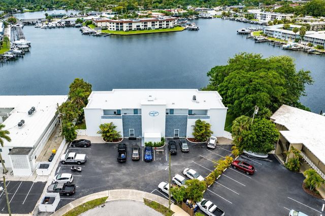 628 Southwind Circle, North Palm Beach, FL 33408