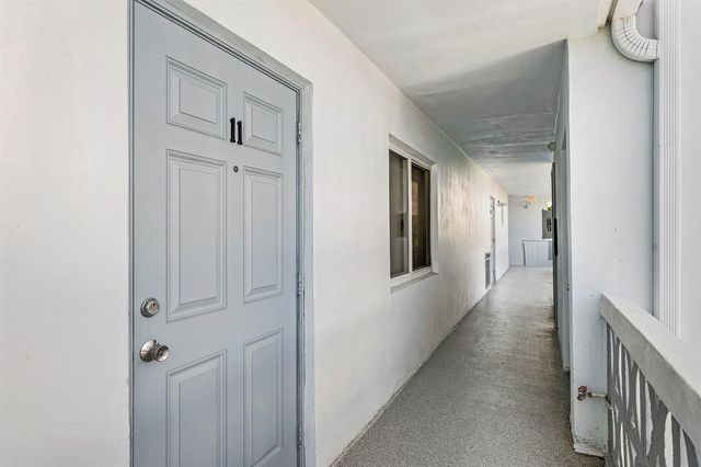628 Southwind Circle, North Palm Beach, FL 33408