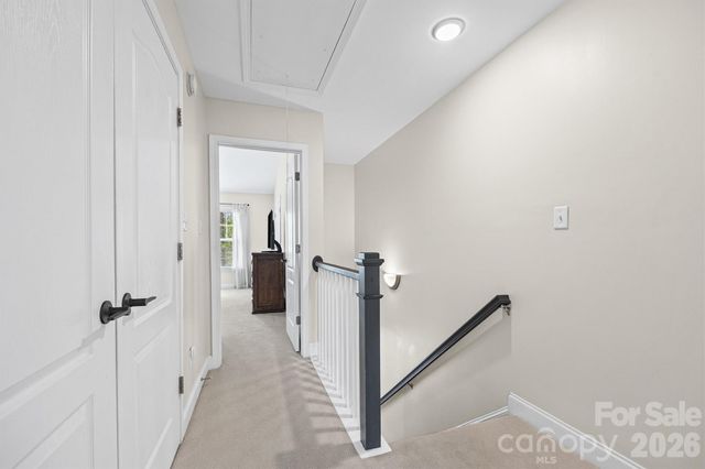 233 Hurston Circle, Charlotte, NC 28208