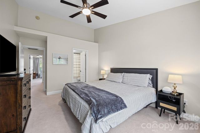 233 Hurston Circle, Charlotte, NC 28208