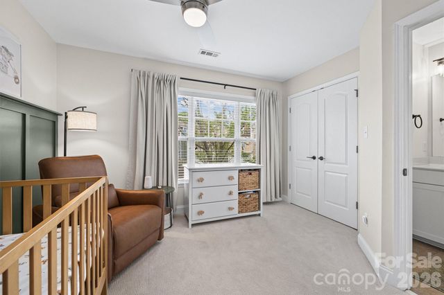 233 Hurston Circle, Charlotte, NC 28208