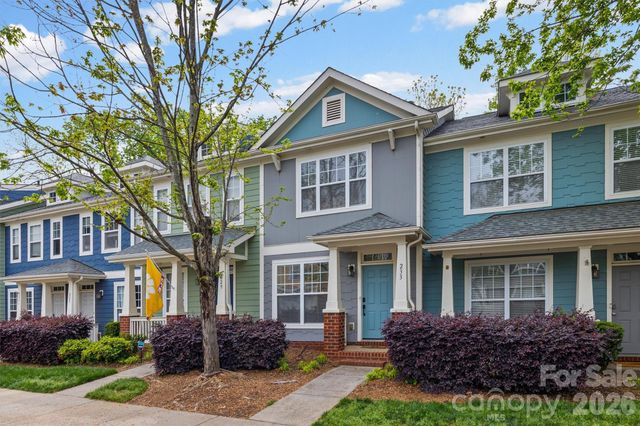 233 Hurston Circle, Charlotte, NC 28208