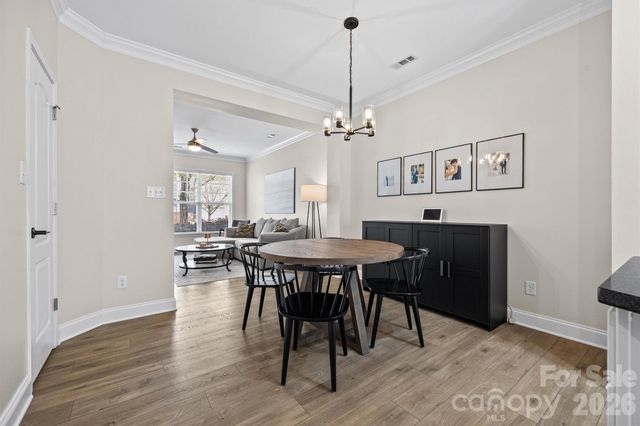 233 Hurston Circle, Charlotte, NC 28208