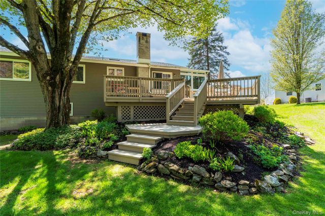 41 Arthursburg Road, Lagrangeville, NY 12540