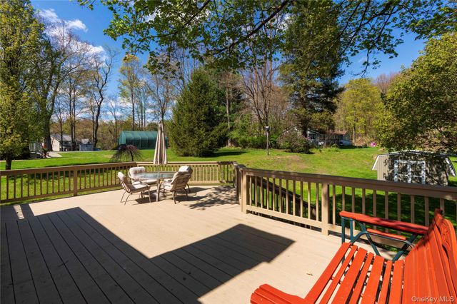 41 Arthursburg Road, Lagrangeville, NY 12540