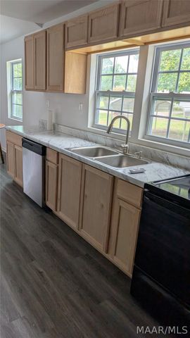 2029 County Road 16 Cr, Valley Grande, AL 36701