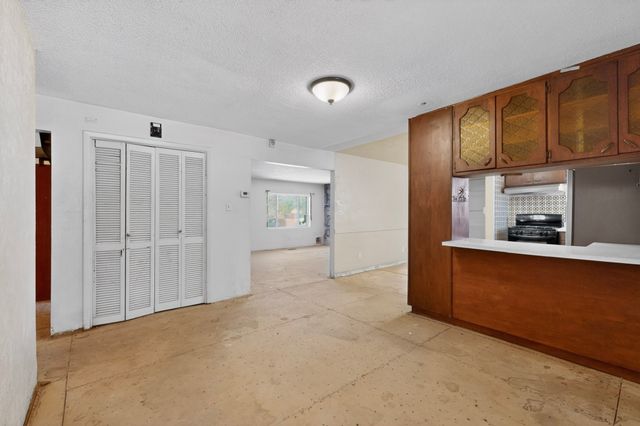 1311 S Saint Francis, Santa Fe, NM 87505