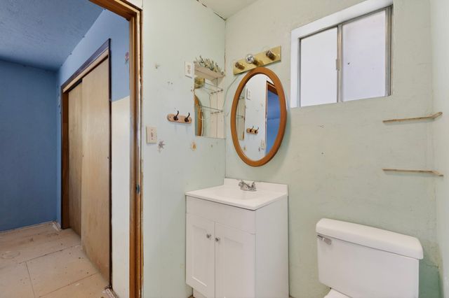 1311 S Saint Francis, Santa Fe, NM 87505
