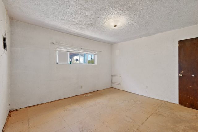 1311 S Saint Francis, Santa Fe, NM 87505