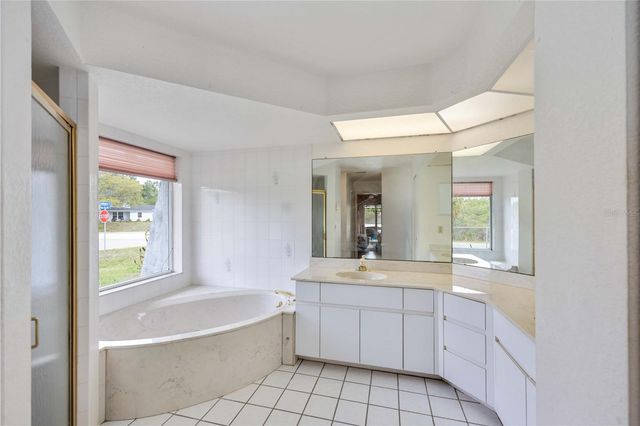 1987 PONCE DE LEON BOULEVARD, North Port, FL 34291