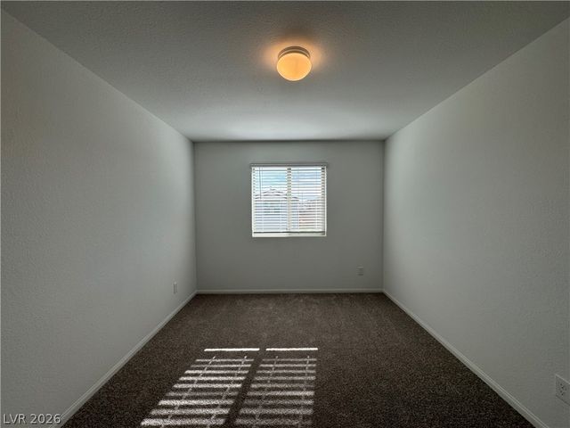 7640 Royal Halo Avenue, Las Vegas, NV 89113